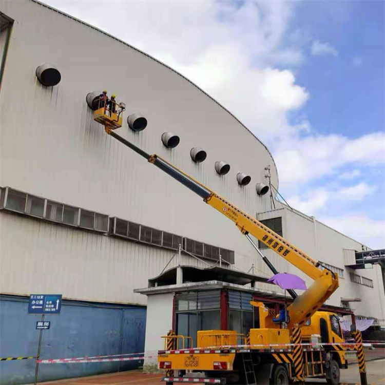 孝南高空作业车出租服务：专业广告牌安装解决方案